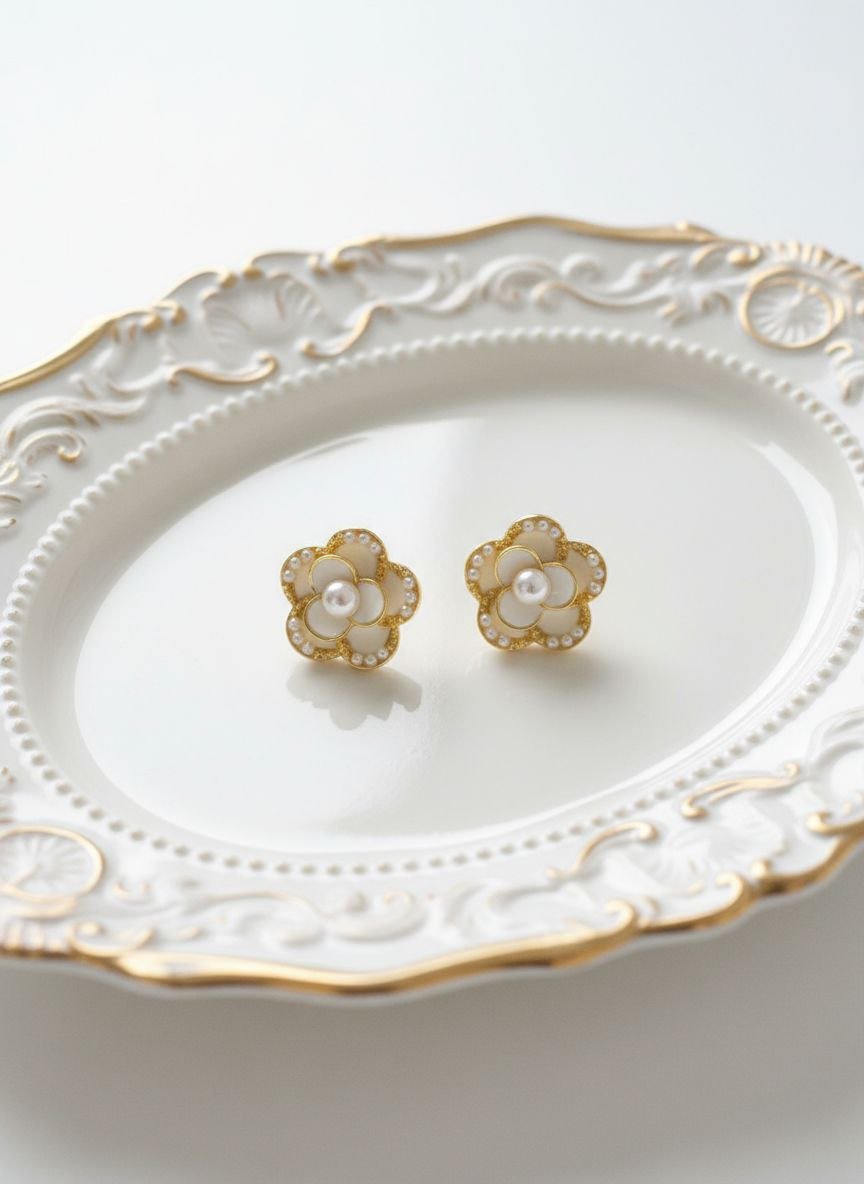 Elegant Pearl Flower Stud Earrings - Gold Plated Anti-Tarnish Shell & Pearl Jewelry 8 Elegant Pearl Flower Stud Earrings - Gold Plated Anti-Tarnish Shell & Pearl Jewelry - Image 5