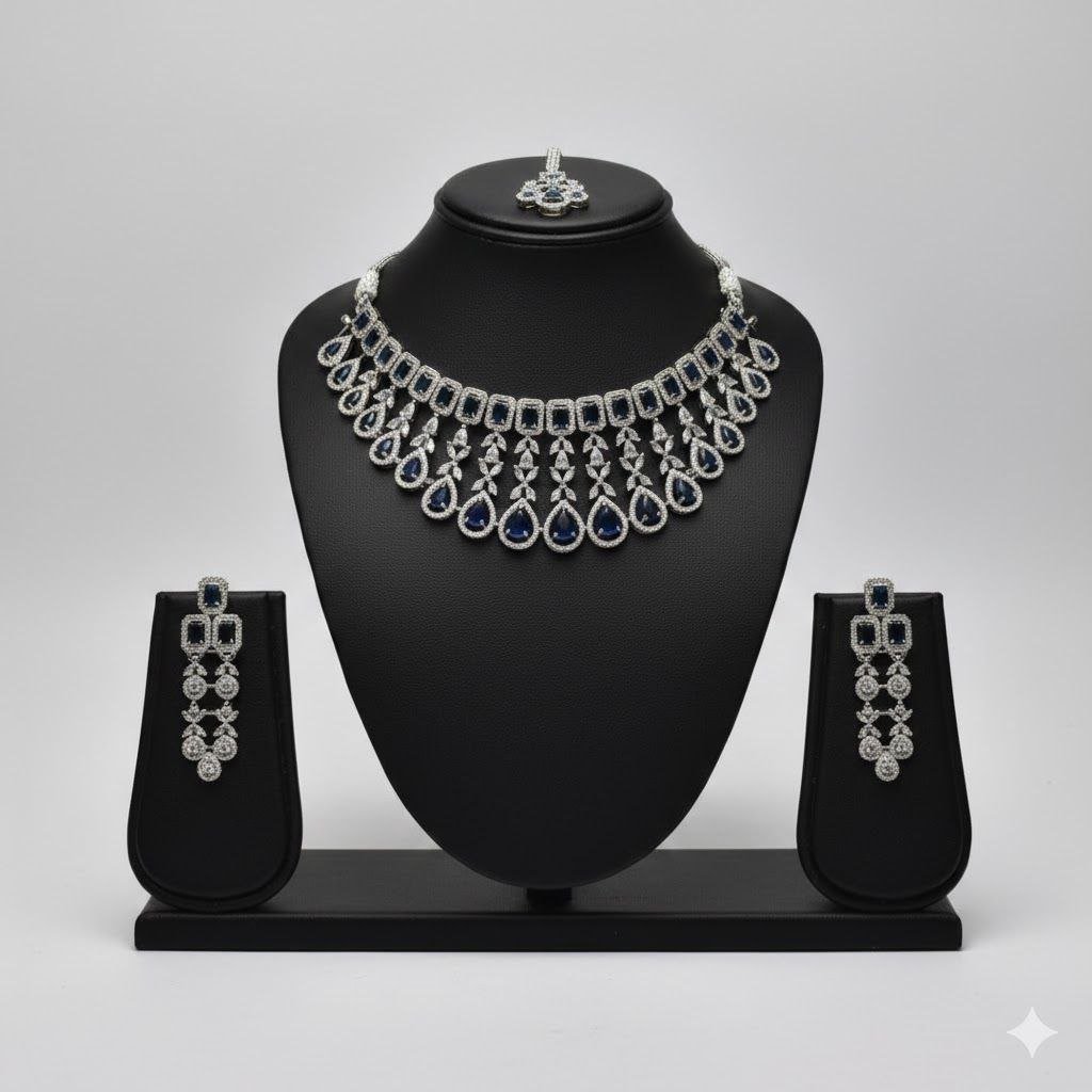 Elegant blue and silver sparkle necklace set 4 Elegant blue and silver sparkle necklace set