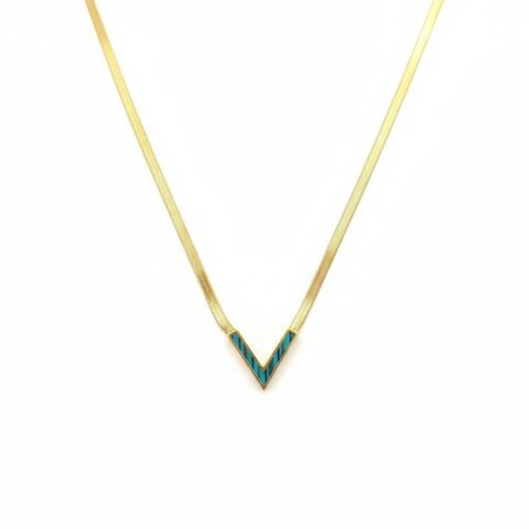 Green V pendant gold chain necklace for women daily wear