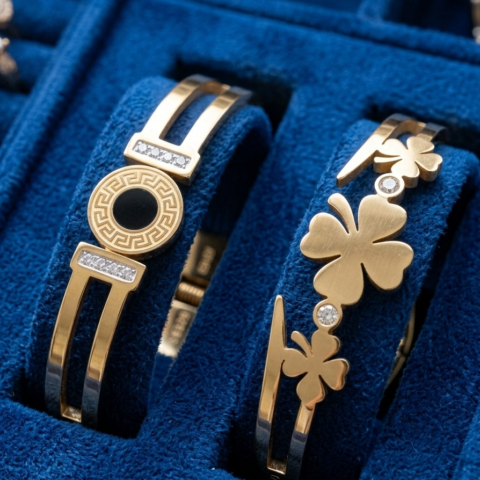 Gold Plated Bracelet Combo for Women | Roman Dial Design & Clover Charm Kada Bangle Set | Stylish Openable Bracelet | Party Wear, Daily Wear & Gift Jewelry